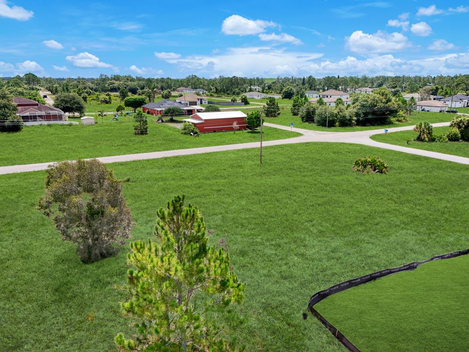 924 Columbus Blvd, Lehigh Acres, FL 33974