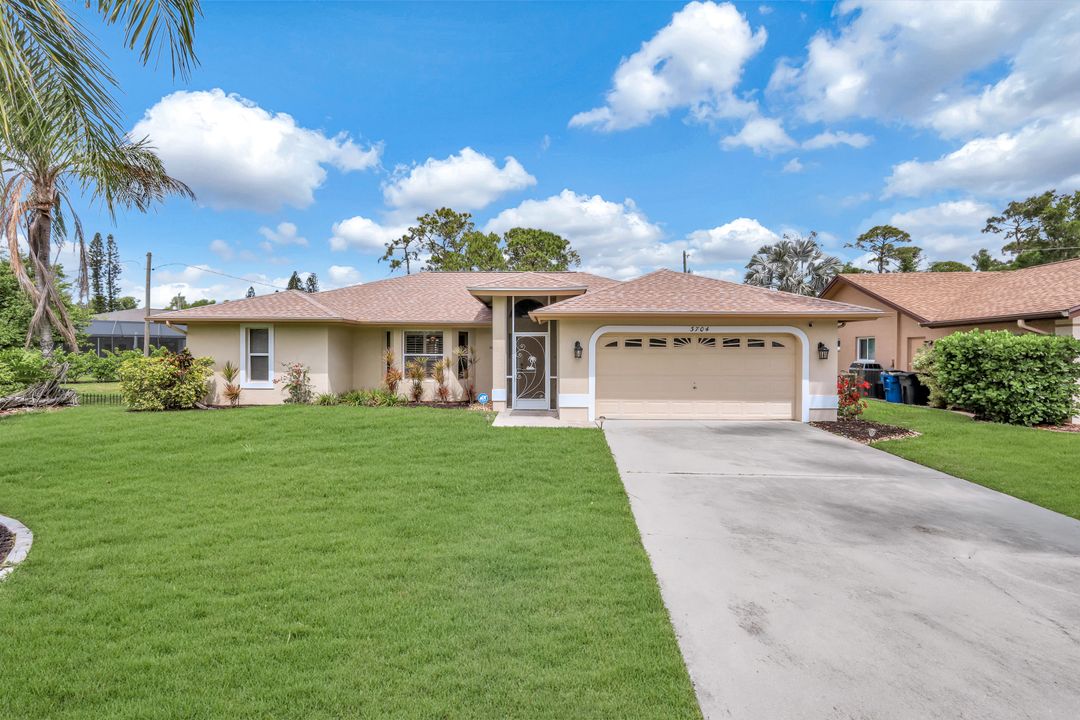 3704 Cartwright Ct, Bonita Springs, FL 34134