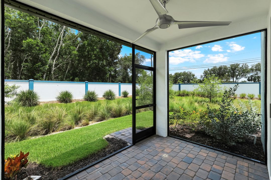 27907 Radiant Ct, Bonita Springs, FL 34135