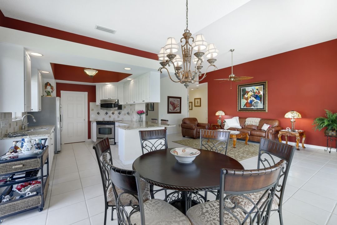 5848 Ferrara Dr, Sarasota, FL 34238