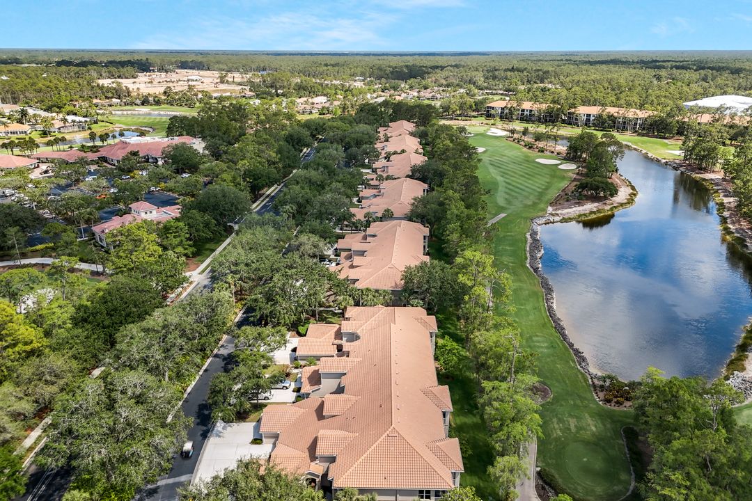 8275 Danbury Blvd #104, Naples, FL 34120