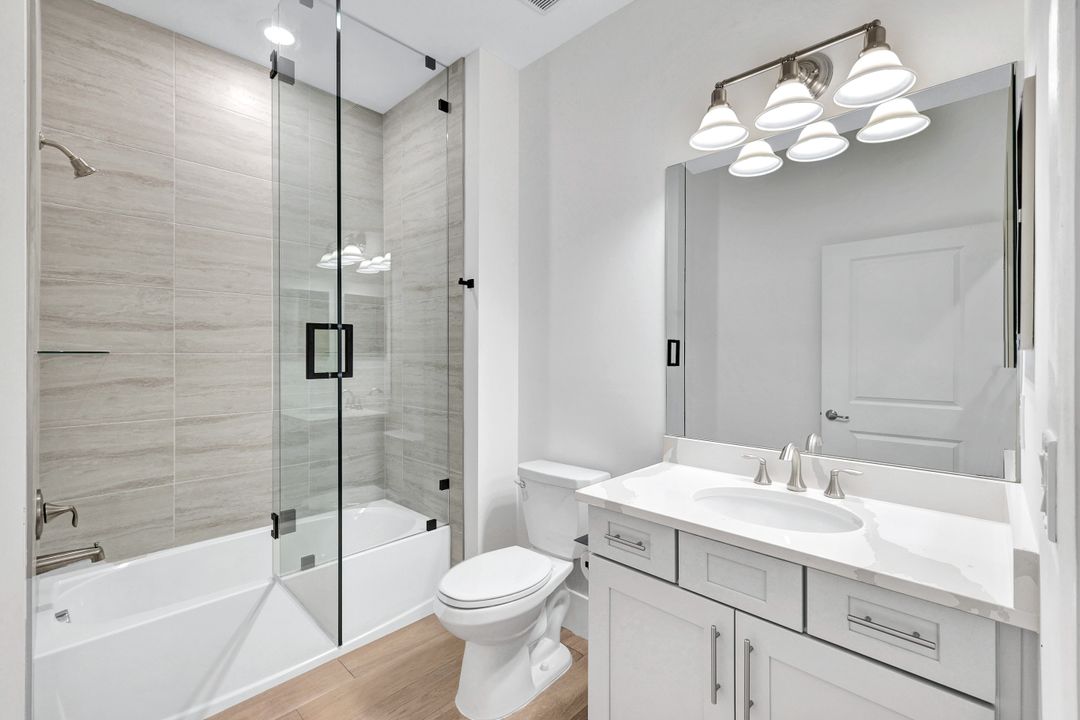 16356 Viansa Wy #9-201, Naples, FL 34110