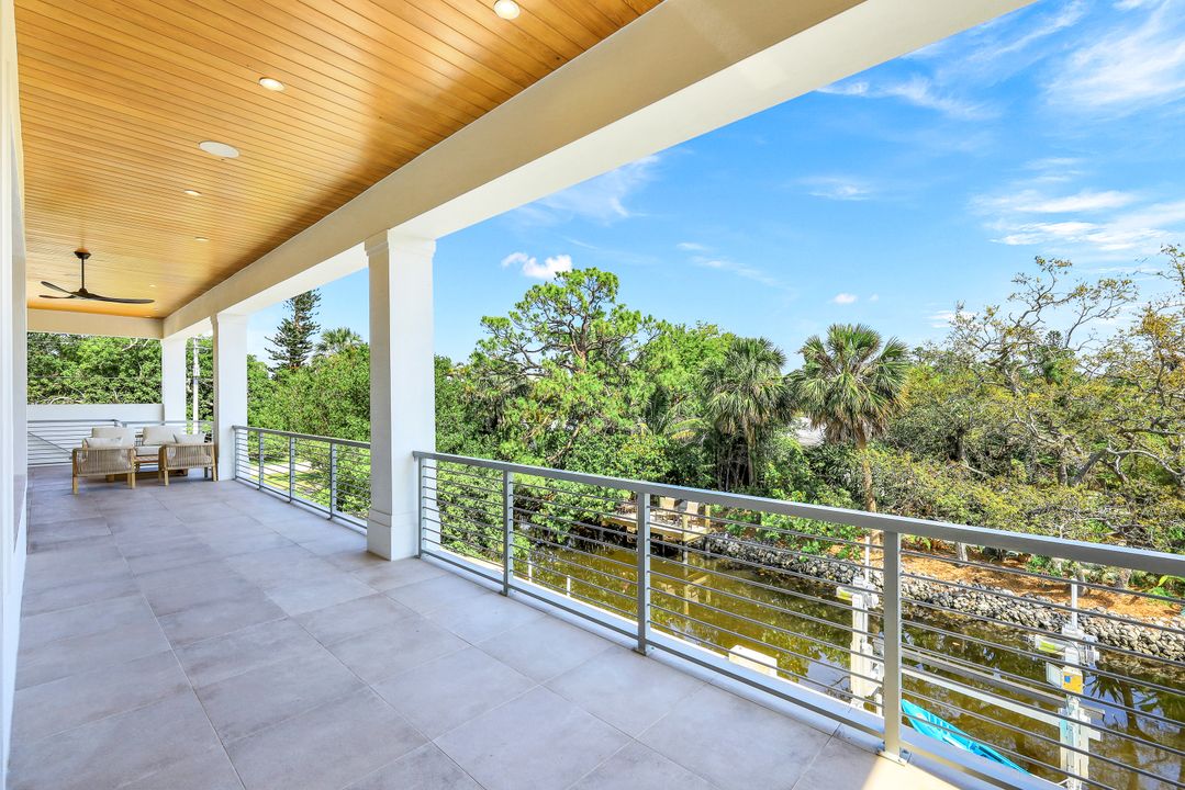 4470 Tarpon Ave, Bonita Springs, FL 34134