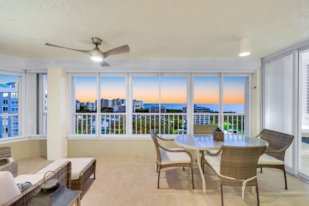 21 Bluebill Ave #1001, Naples, FL 34108