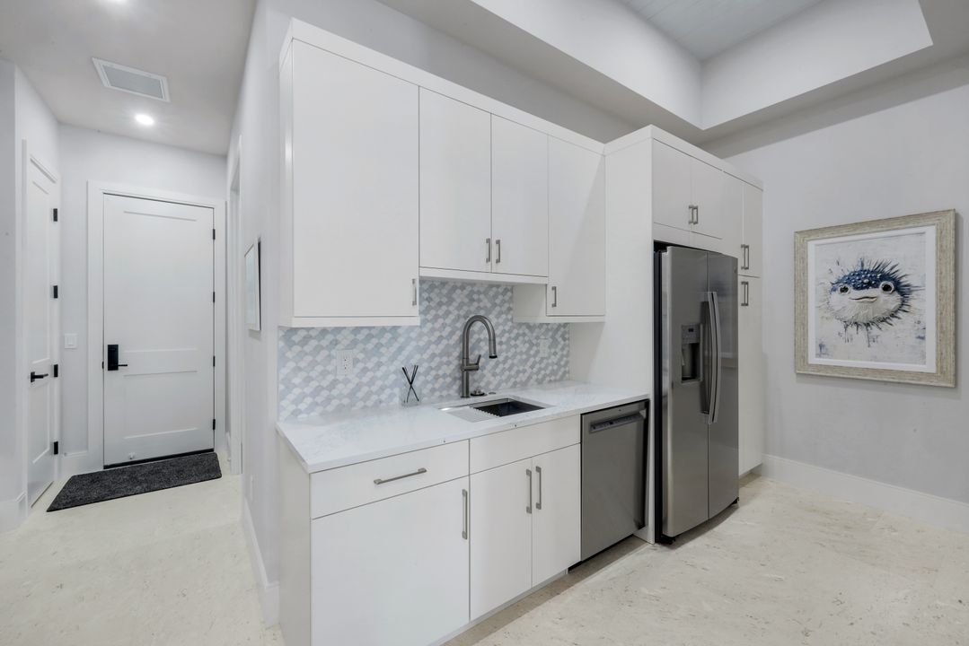 2319 Wulfert Rd, Sanibel, FL 33957
