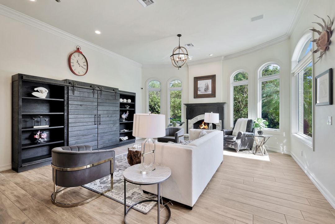 11726 Walton Pl, Naples, FL 34110