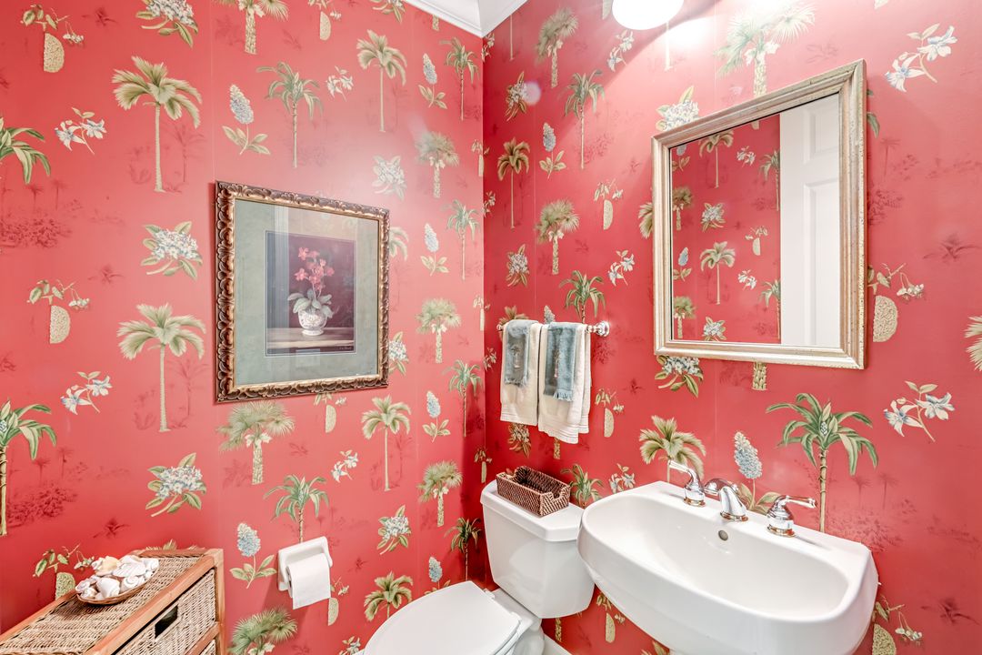 9085 Windswept Dr, Estero, FL 34135