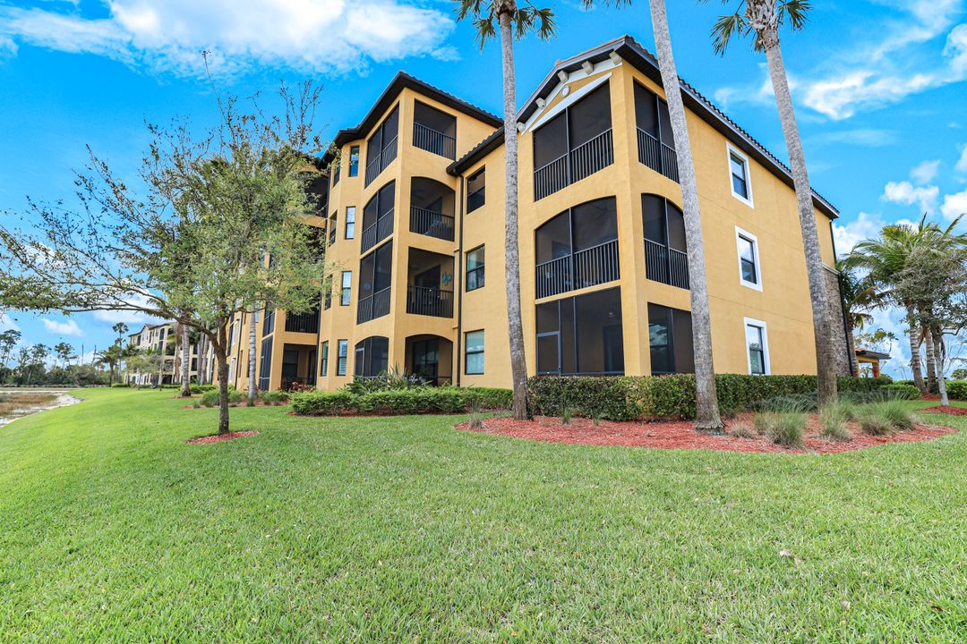 9590 Trevi Ct #5313, Naples, FL 34113