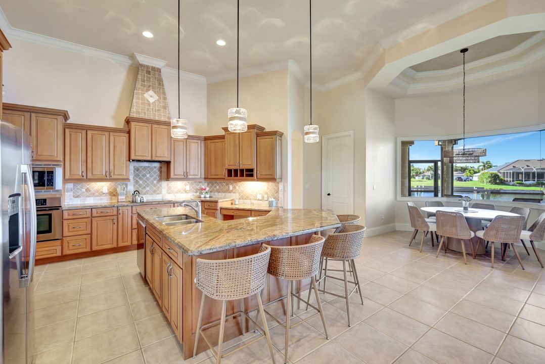 2216 SW 49th Terrace, Cape Coral, FL 33914