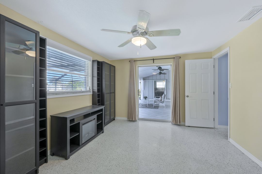 166 Cambridge Dr NW, Port Charlotte, FL 33952