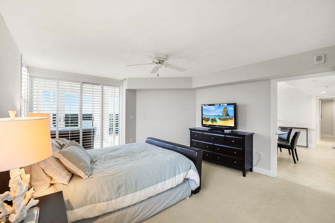 6361 Pelican Bay Blvd #601, Naples, FL 34108