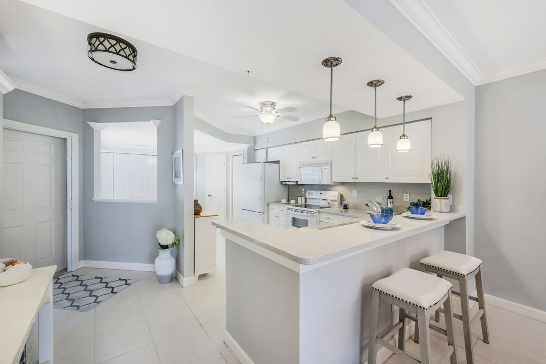 4970 Deerfield Way #103, Naples, FL 34110