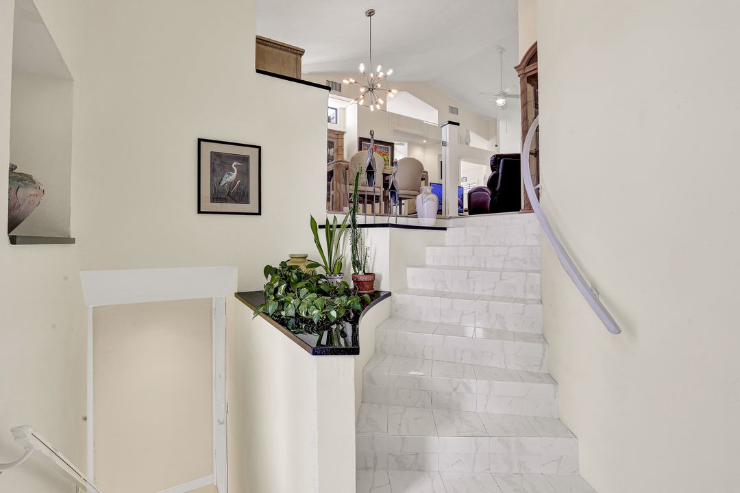 2294 Anchorage Ln #C, Naples, FL 34104