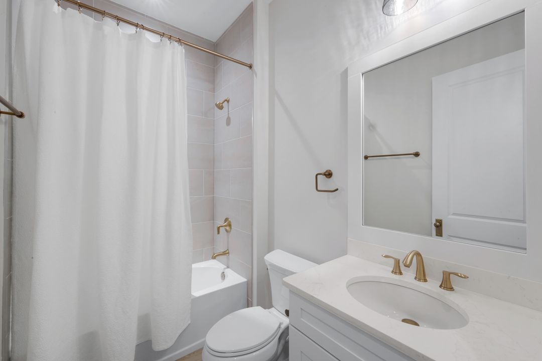 14788 Kingfisher Lp, Naples, FL 34120