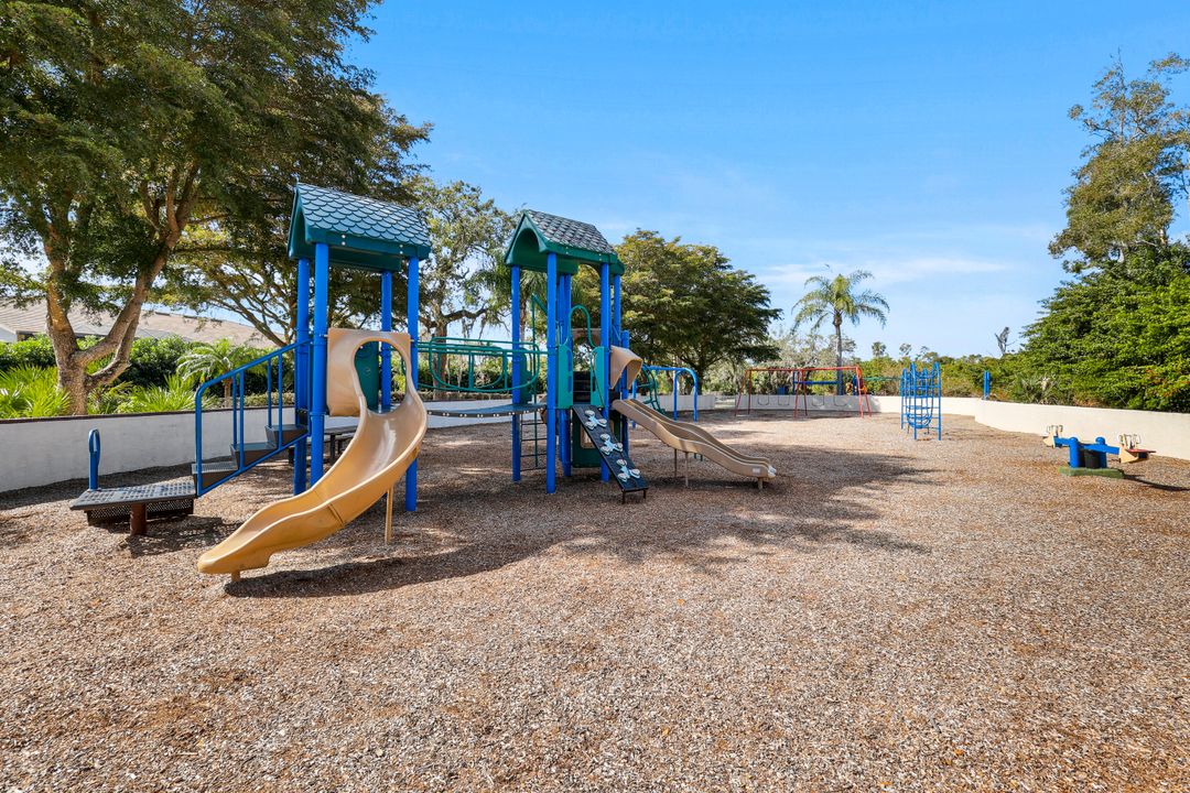 16506 Heron Coach Way, Fort Myers, FL 33908