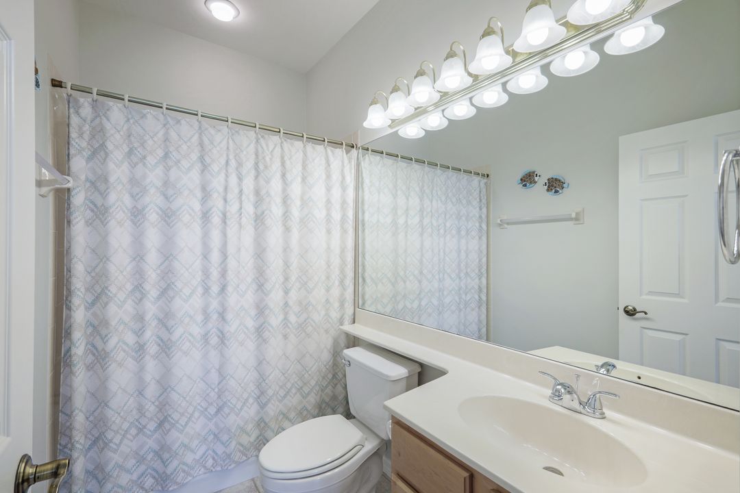 17006 Middlebrook Ct, Fort Myers, FL 33908