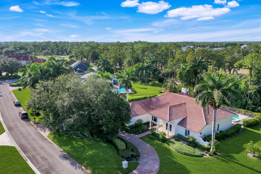 4502 Silver Fox Dr, Naples, FL 34119