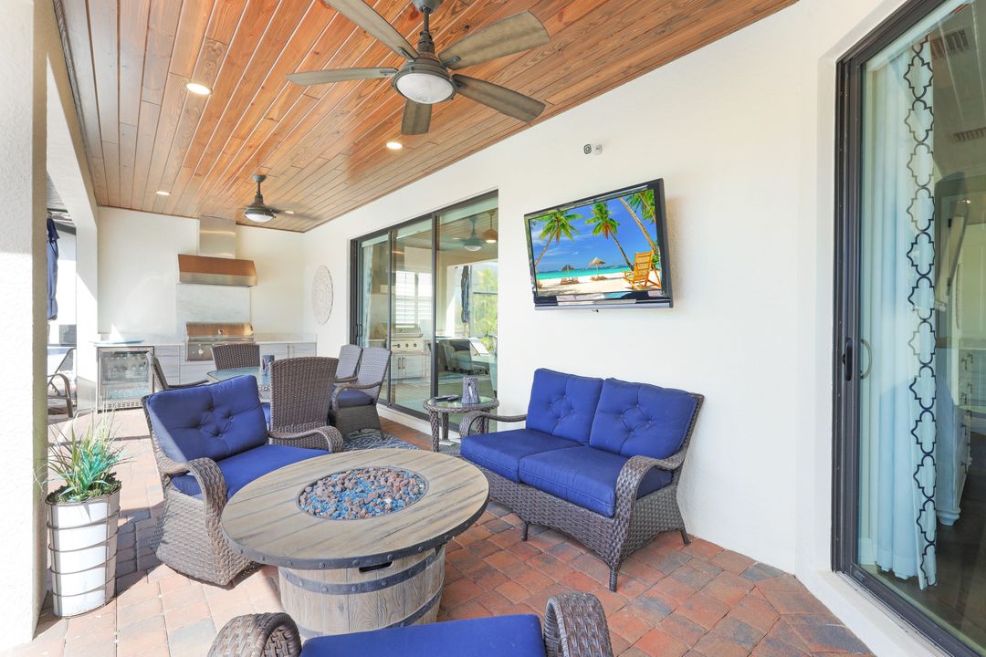 28086 Edenderry Ct, Bonita Springs, FL 34135