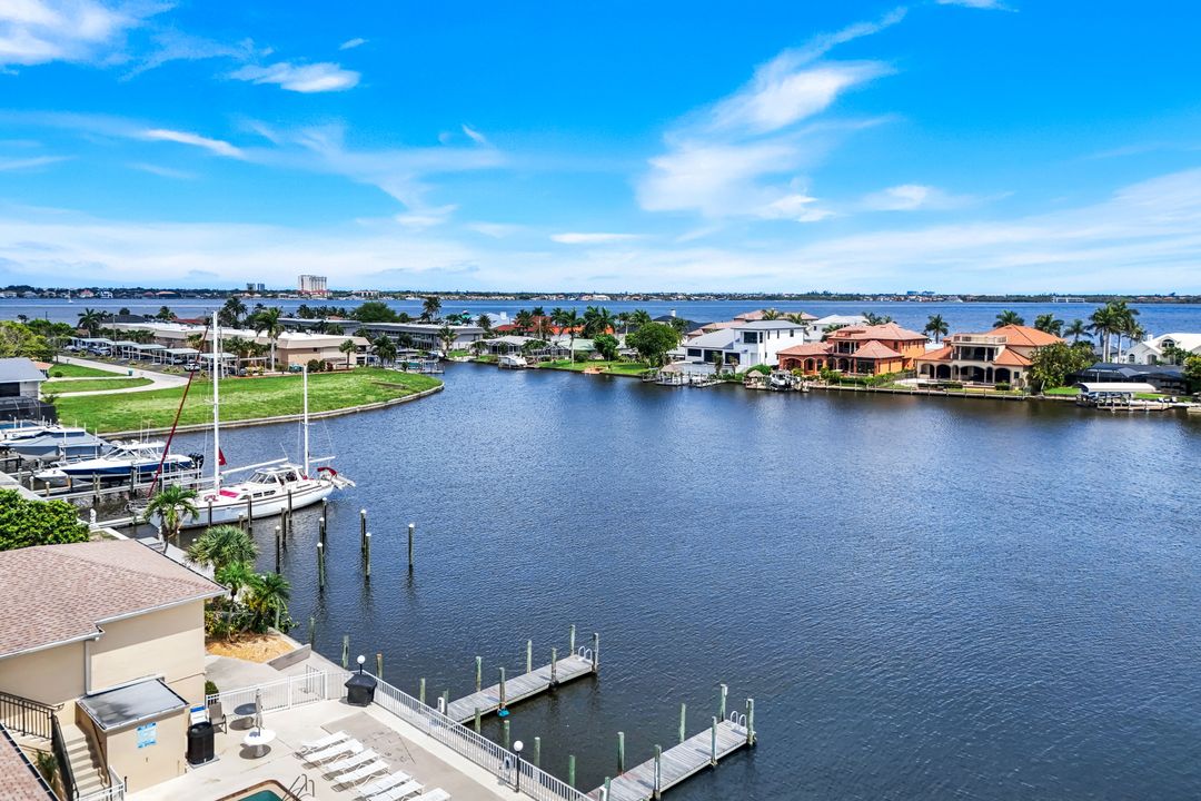 1714 Bikini Ct #103, Cape Coral, FL 33904