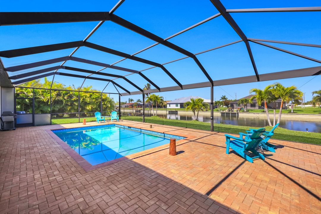 237 SW 21st St, Cape Coral, FL 33991