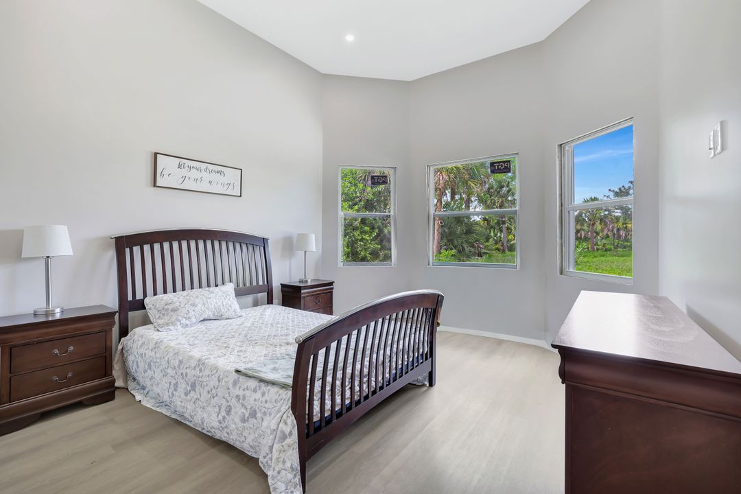 2868 16th Ave SE, Naples, FL 34117