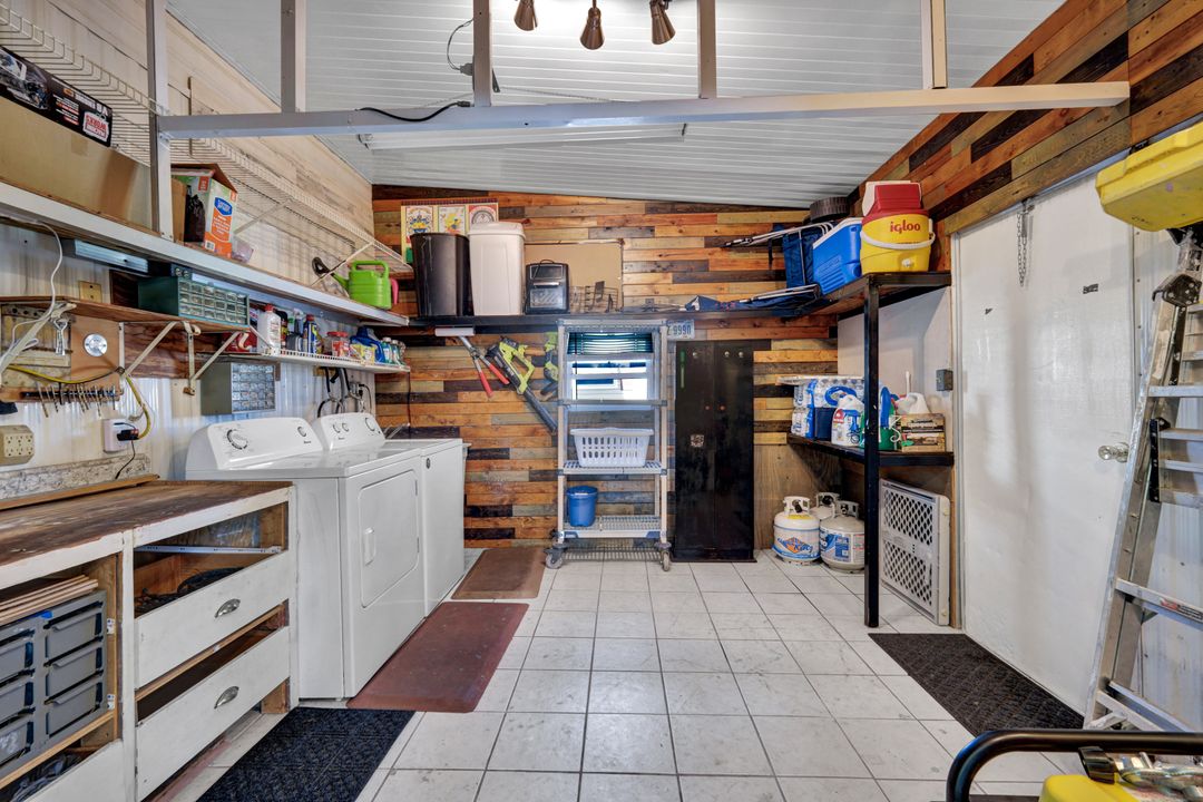 16049 Hibiscus Way, North Fort Myers, FL 33903