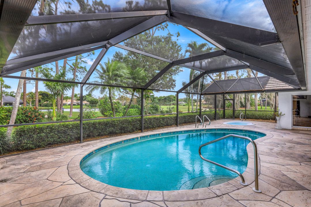 12888 Valewood Dr, Naples, FL 34119