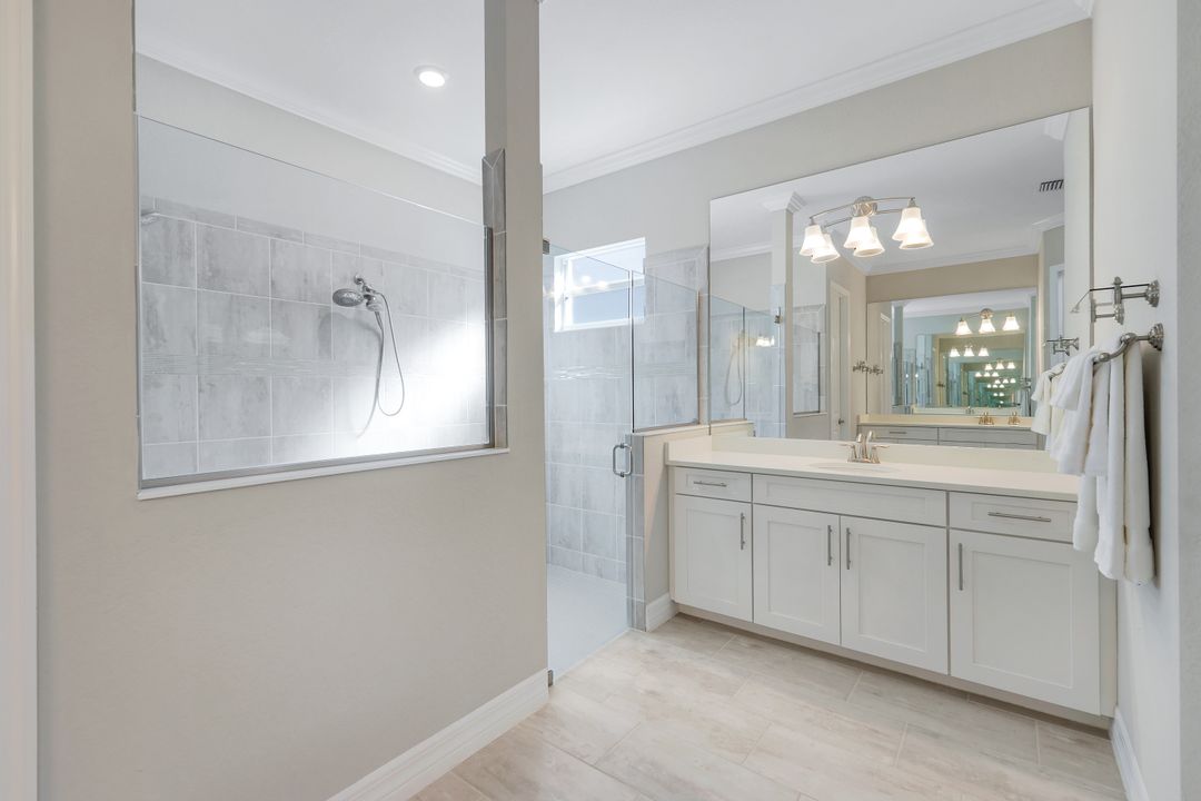 14841 Blue Bay Cir, Miromar Lakes, FL 33913