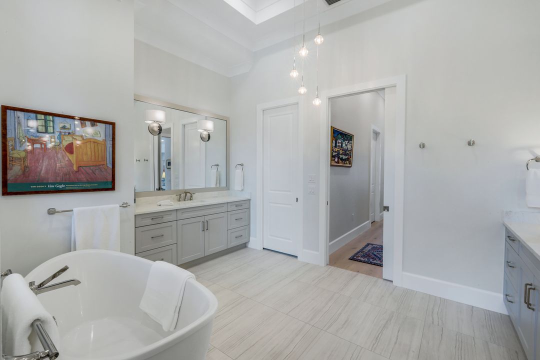 8859 Nevis Wy, Naples, FL 34112