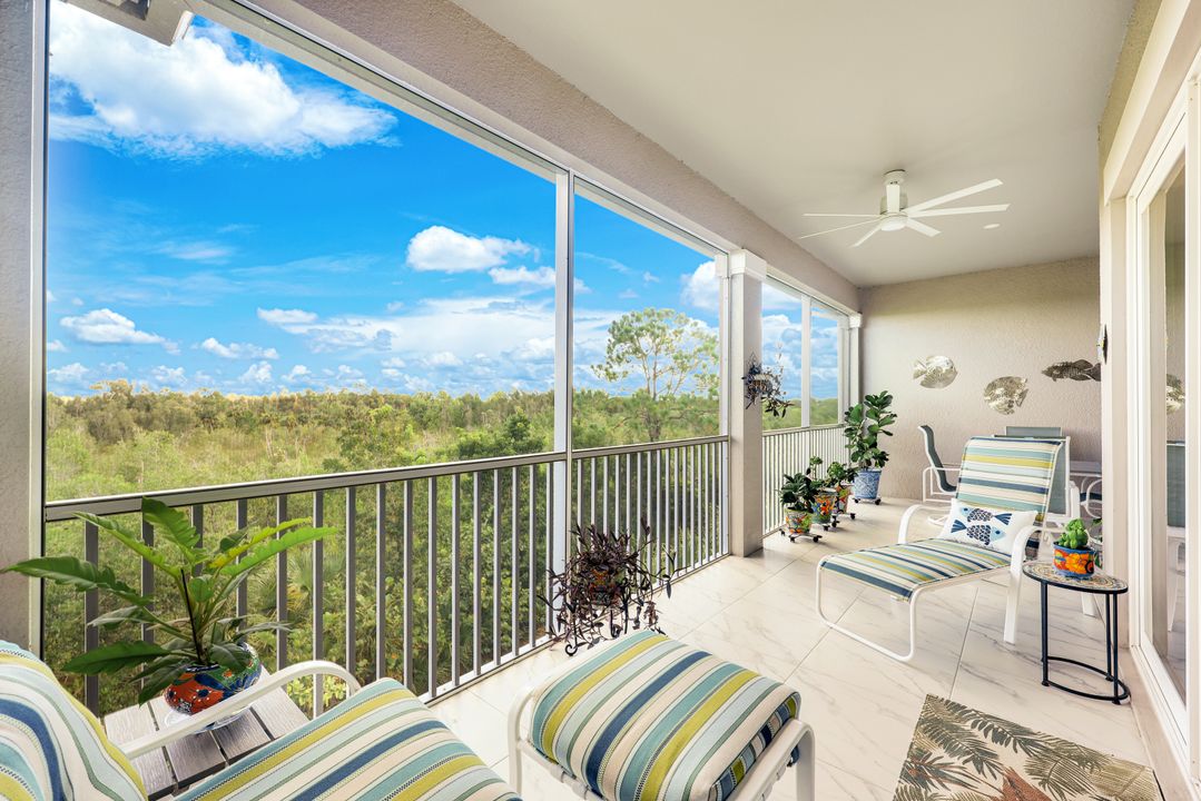 164 Indies Dr E #203, Naples, FL 34114