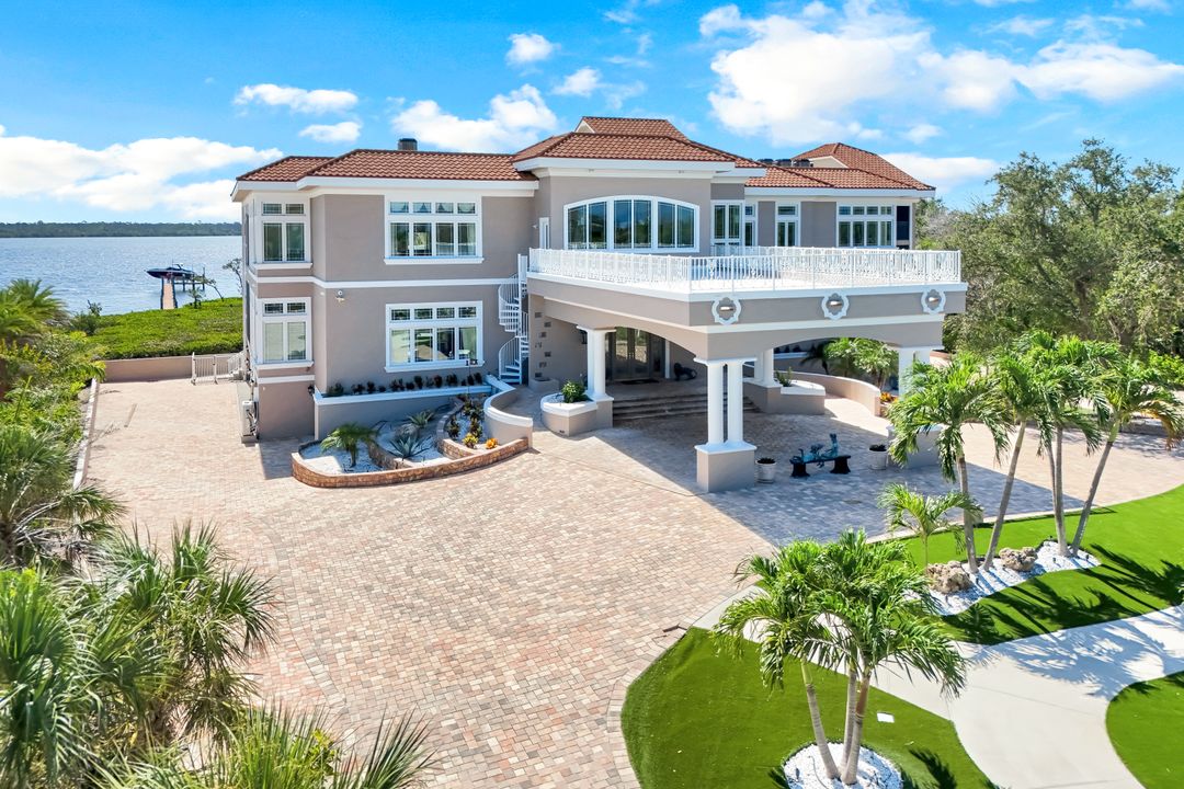 7159 Manasota Key Rd, Englewood, FL 34223