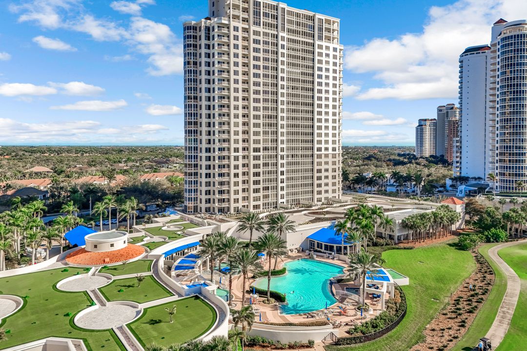 4951 Bonita Bay Blvd #303, Bonita Springs, FL 34134