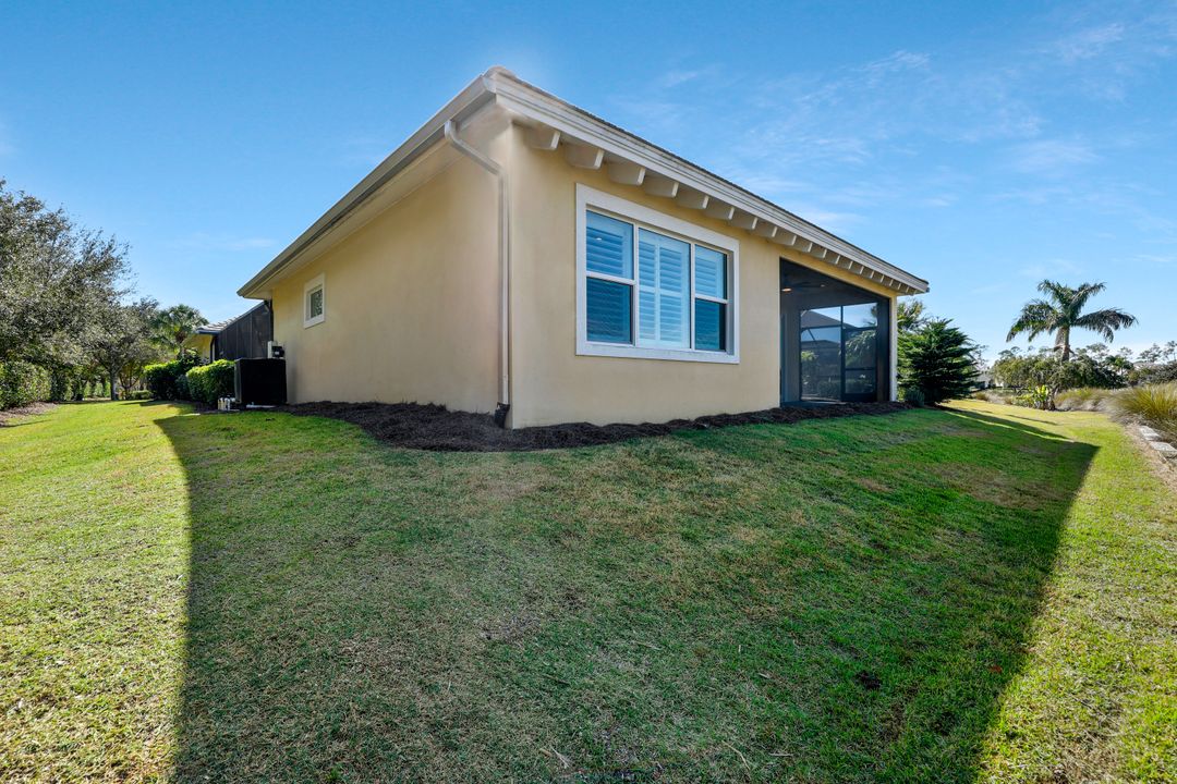 5167 Andros Dr, Naples, FL 34113