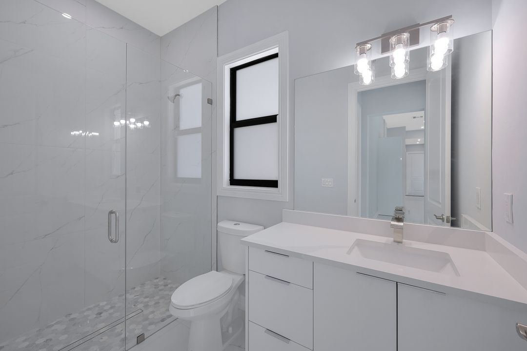 18288 Royal Hammock Blvd, Naples, FL 34114