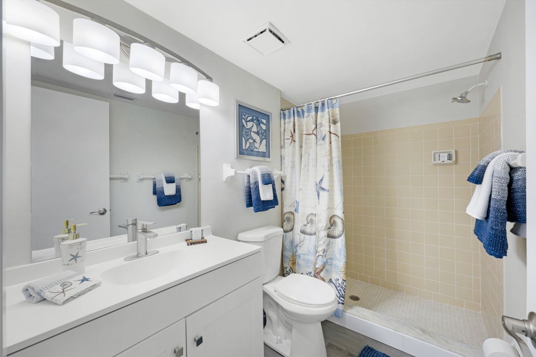 3605 Boca Ciega Dr #208, Naples, FL 34112