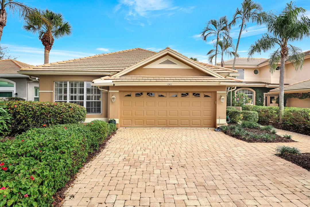 10401 Quail Crown Dr, Naples, FL 34119