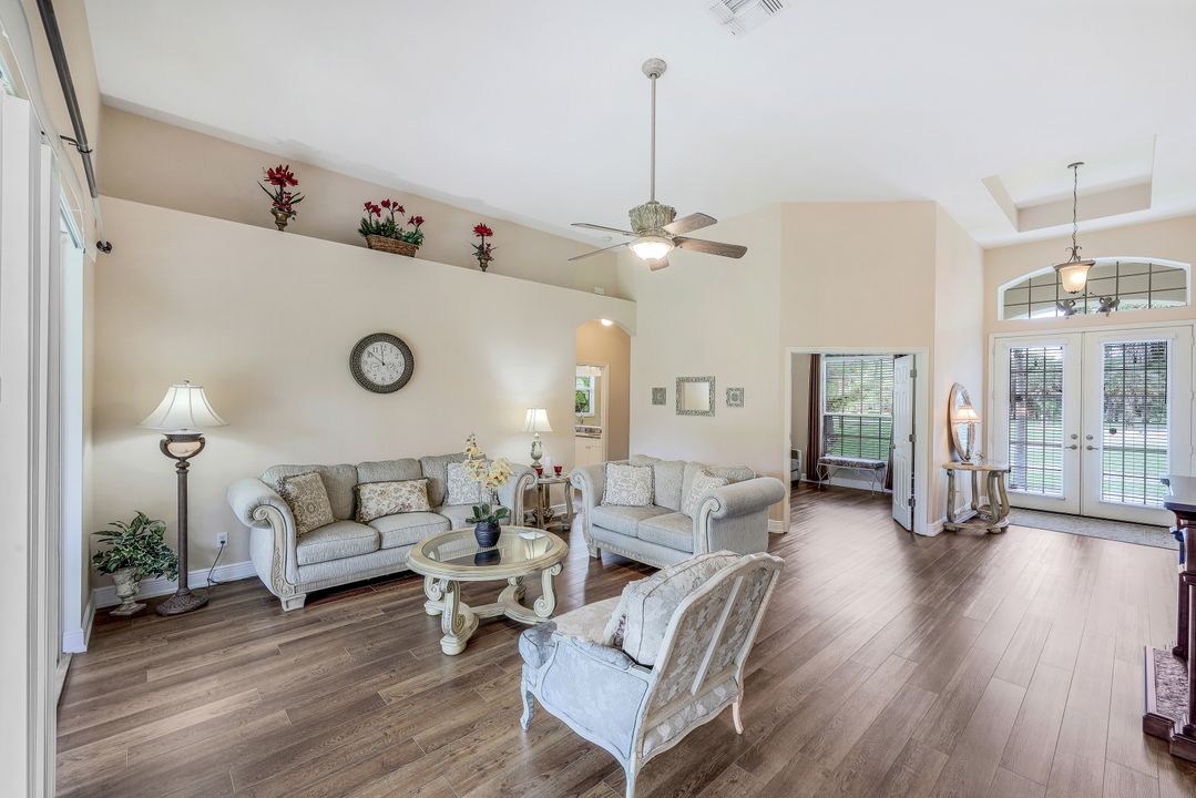 220 13th St SW, Naples, FL 34117