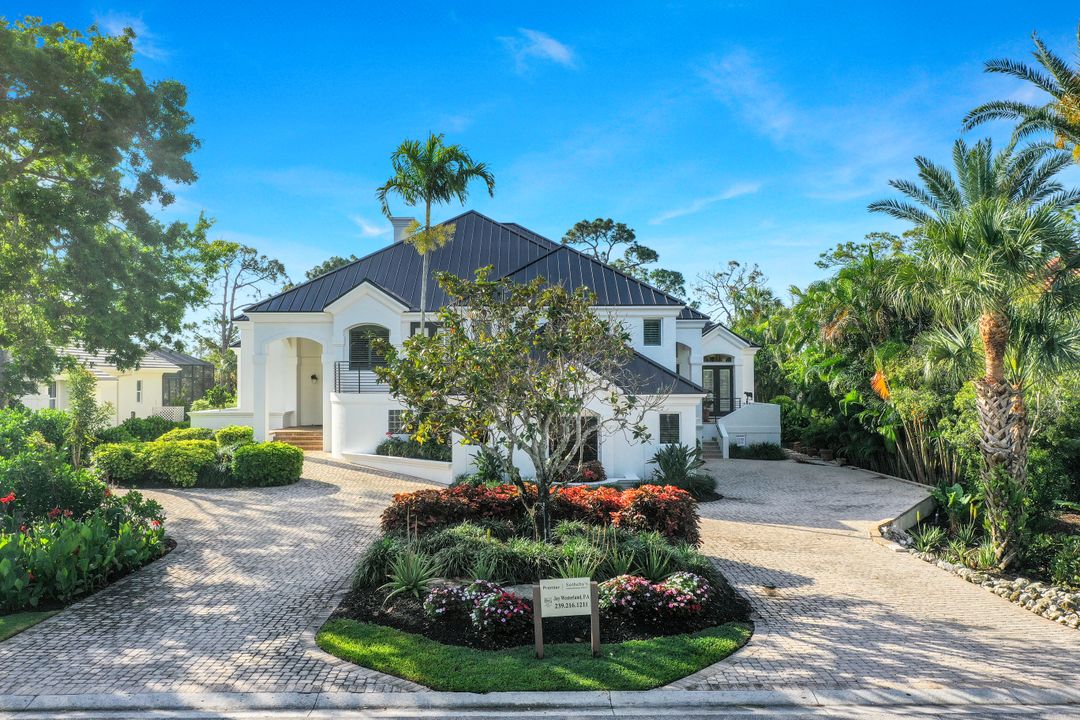 27820 Riverwalk Way, Bonita Springs, FL 34134