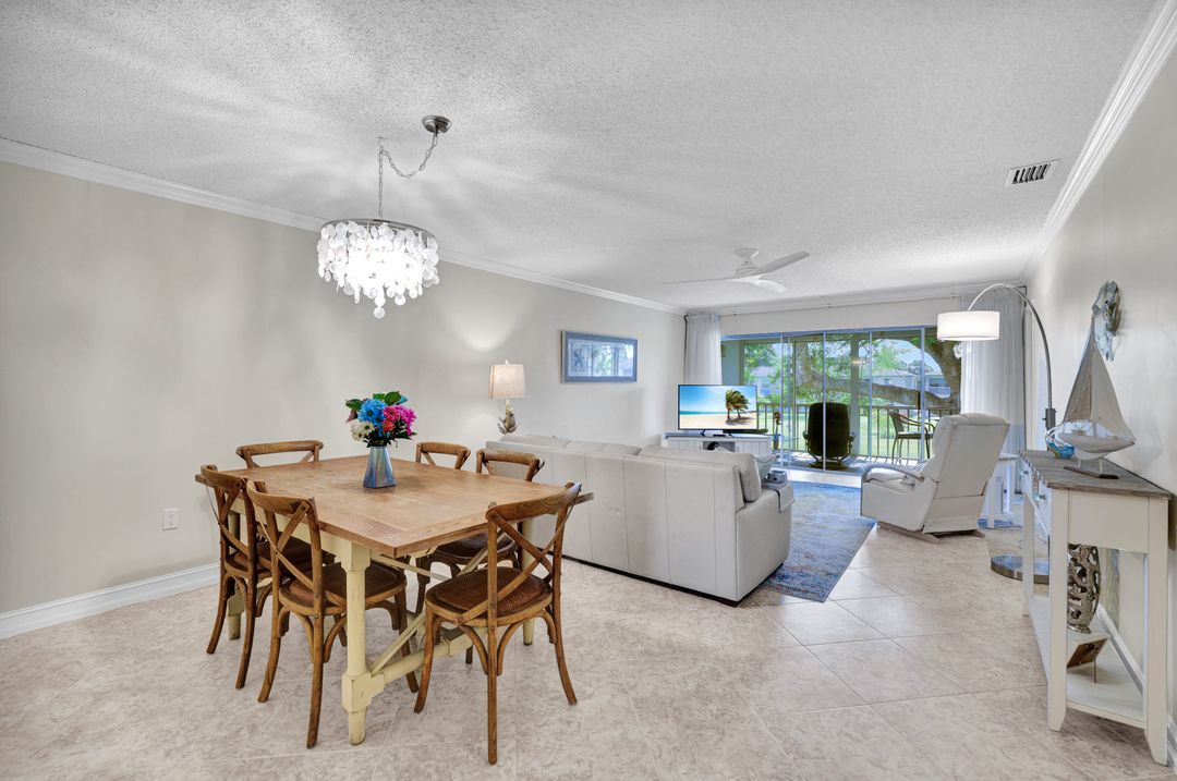 325 Charlemagne Blvd #C204, Naples, FL 34112