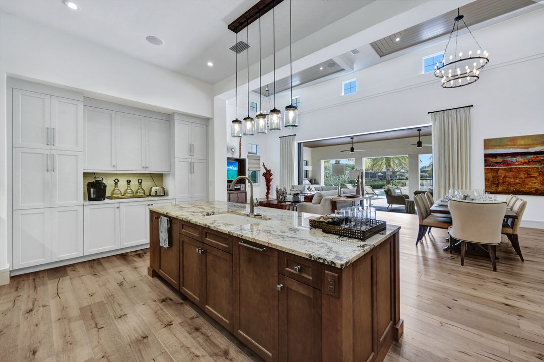 16692 Lucarno Way, Naples, FL 34110