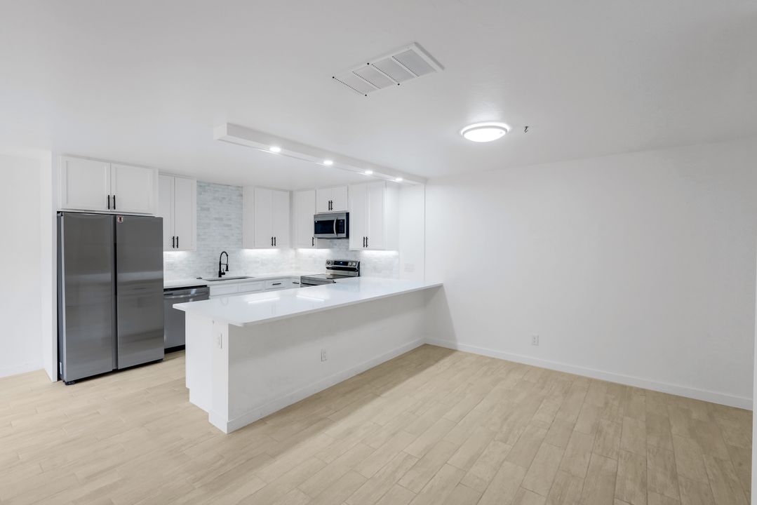 5567 Malt Dr #1, Fort Myers, FL 33907