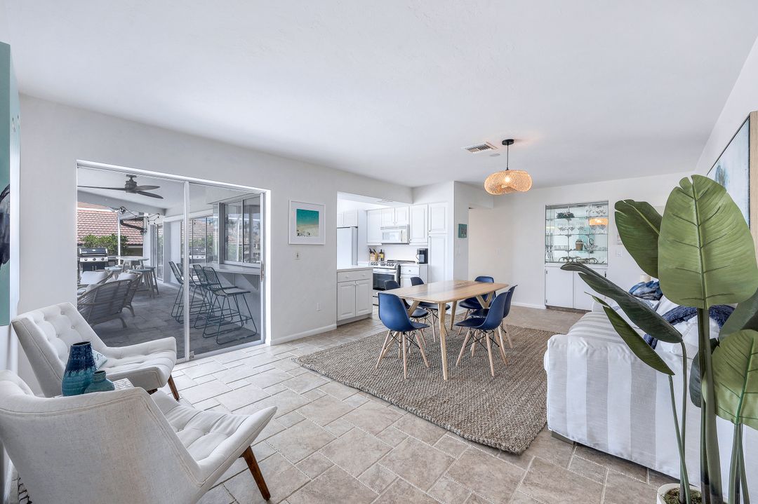 819 Perrine Ct, Marco Island, FL 34145