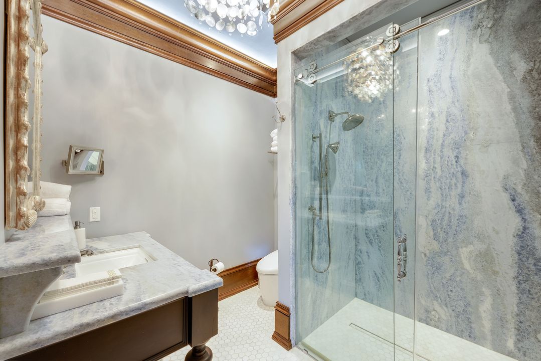 4505 W Gulf Dr, Sanibel, FL 33957