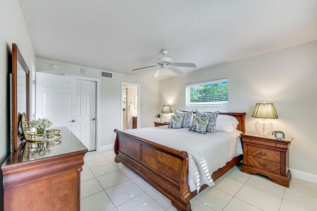 3030 Binnacle Dr #101, Naples, FL 34103