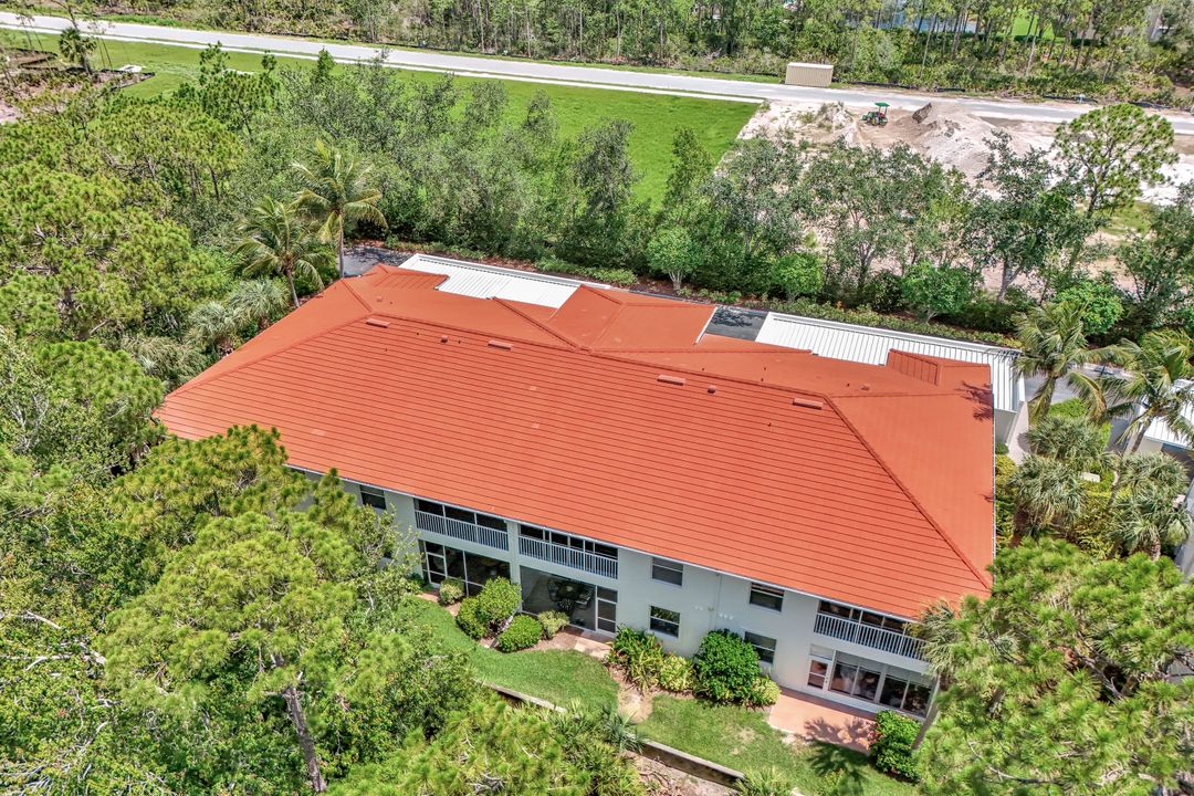 1045 Tarpon Cove Dr #102, Naples, FL 34110