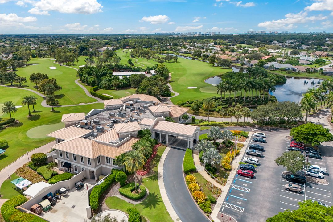 2264 Imperial Golf Course Blvd, Naples, FL 34110