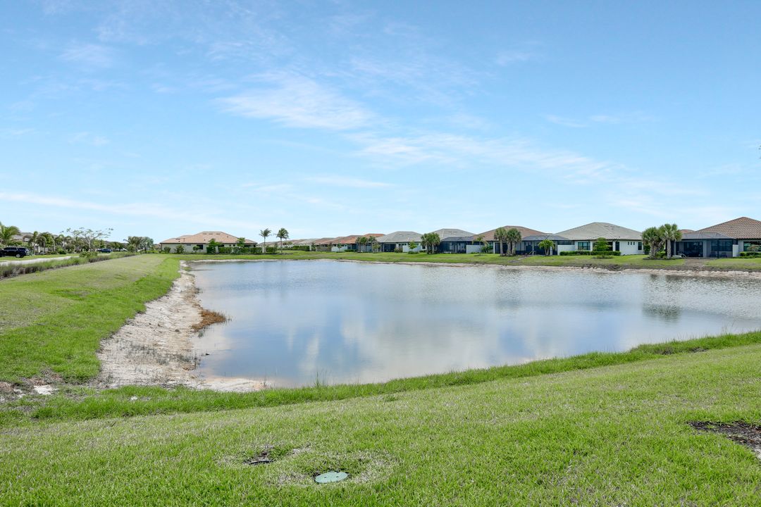 12401 Canal Grande Dr, Fort Myers, FL 33913