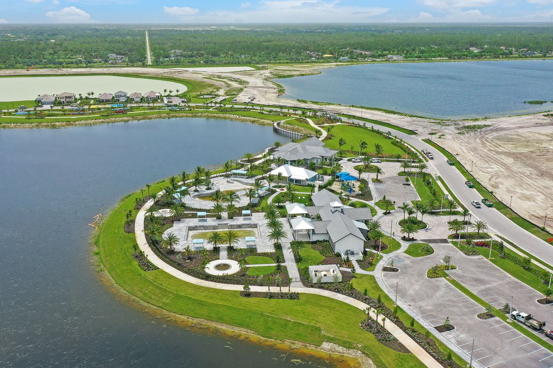 3995 Pegasus Wy, Naples, FL 34120