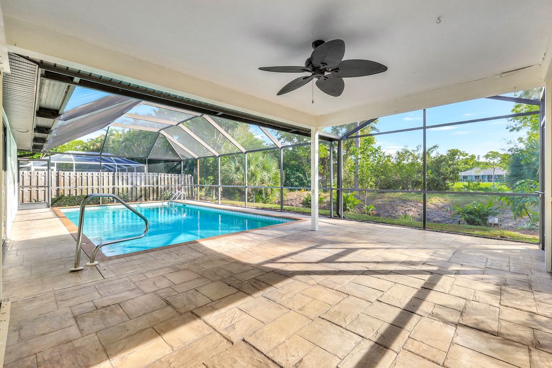 3650 Kent Dr, Naples, FL 34112