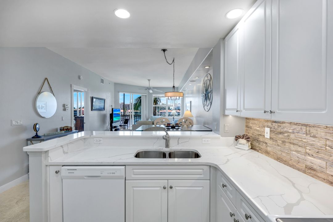 2090 Matecumbe Key Rd UNIT 1404, Punta Gorda, FL 33955